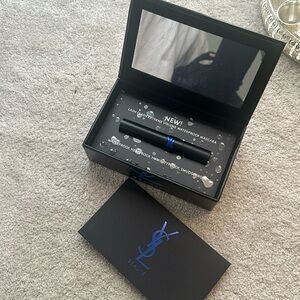 New in Box YSL beauty lash clash extreme volume waterproof mascara